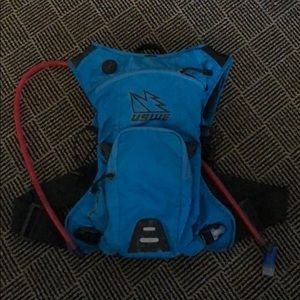 Uswe hydration pack- airborne 3